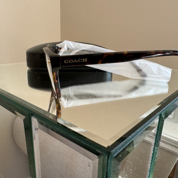 Eyeglasses 🔥 - Picture 5 of 6